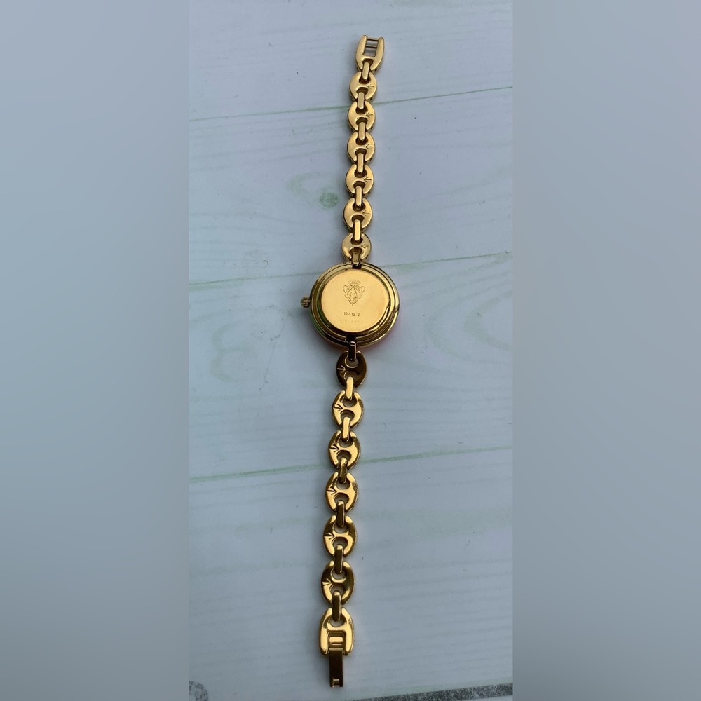 Dressy GUCCI Chain Bracelet Watch with colorful bezels🌺🌼🌸 - Picture 6 of 10